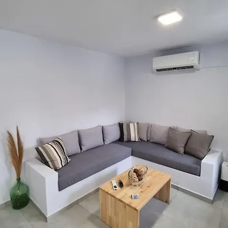 Aeolus I Apartment