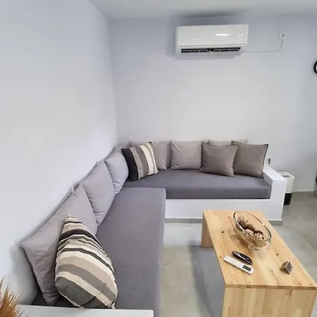 شقة Aeolus I Galaxídhion